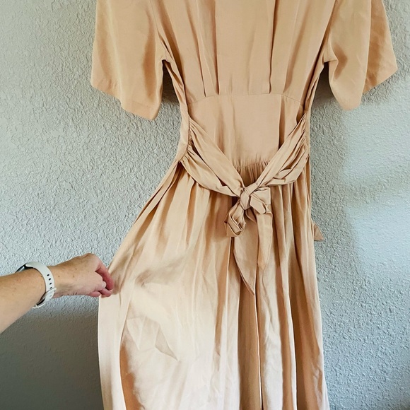 Vintage Peach Midi Dress - Picture 8 of 16